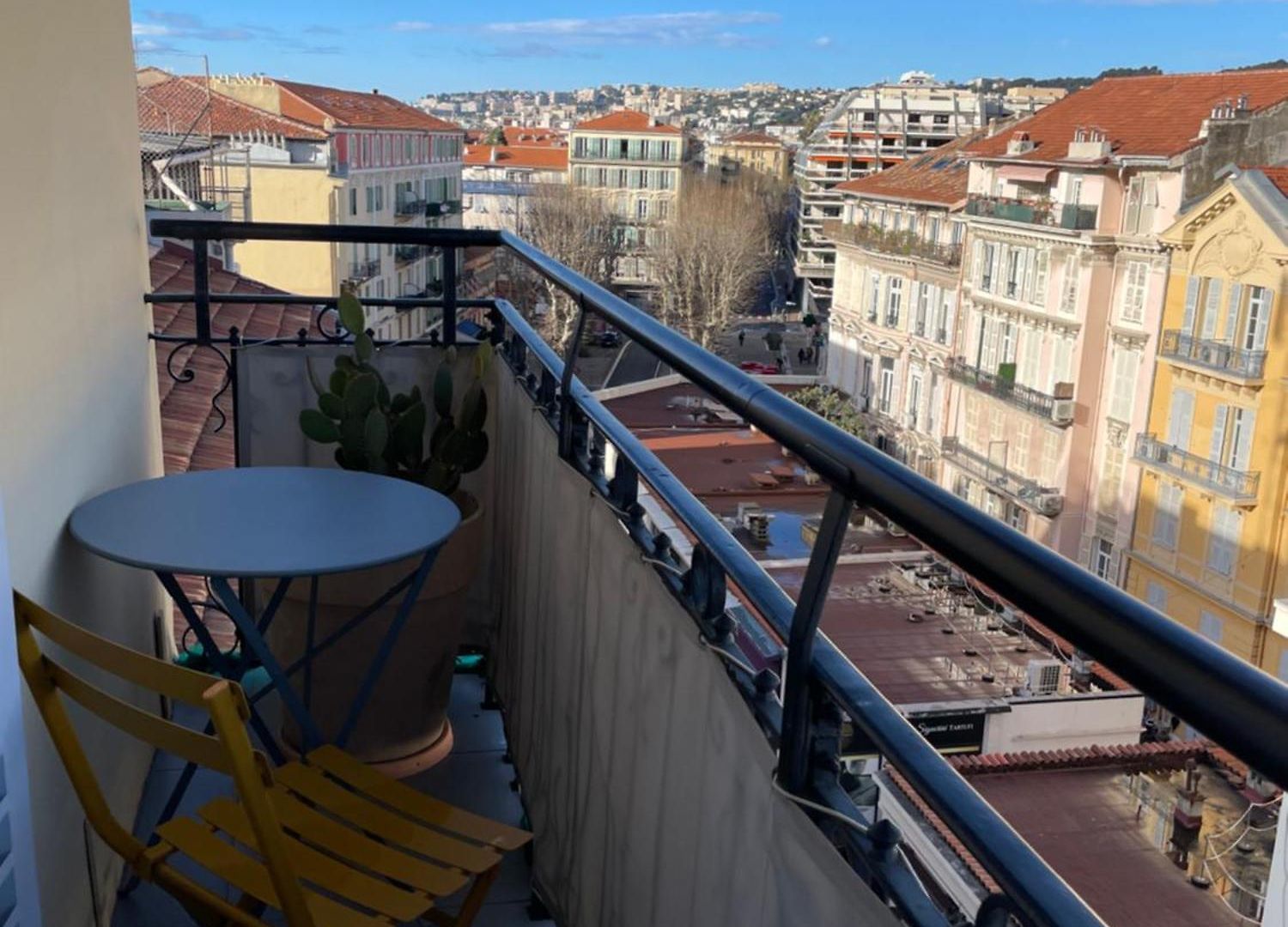 Magenta Mama - Comfort&charm In Carré D'or - Near Nice