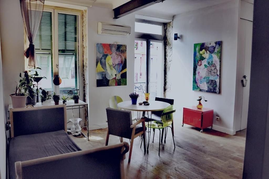 - Stylish Downtown Appartement Nice