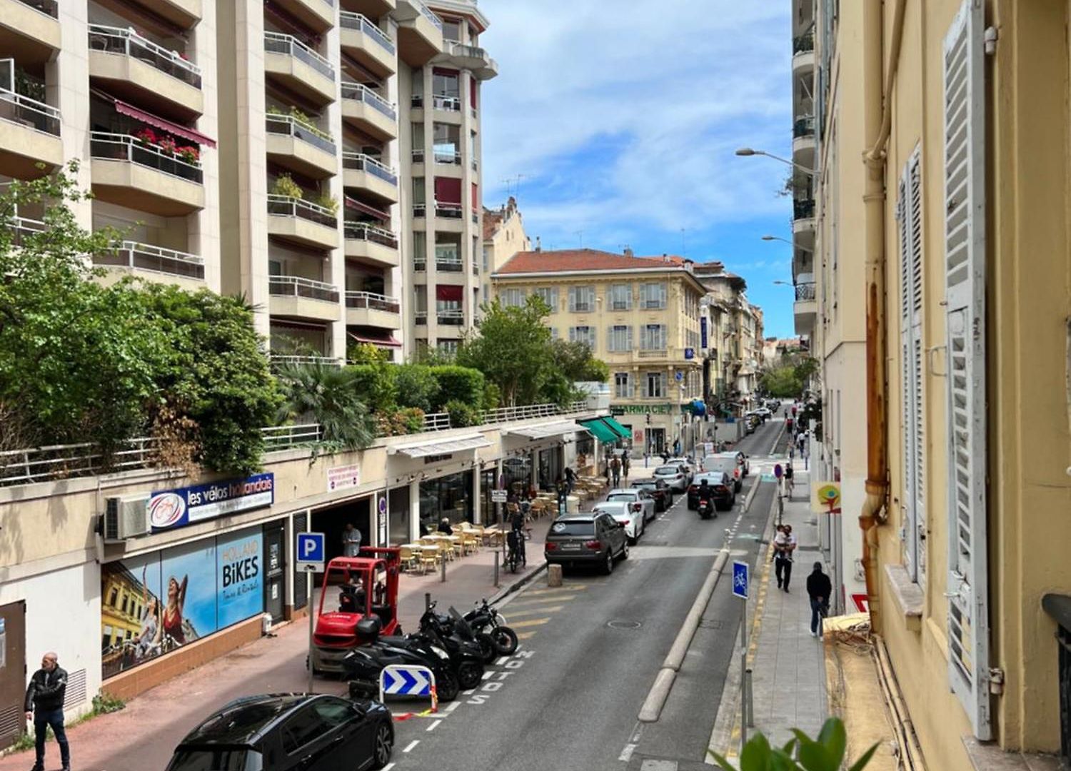 2p De Avec Balcon * Nice