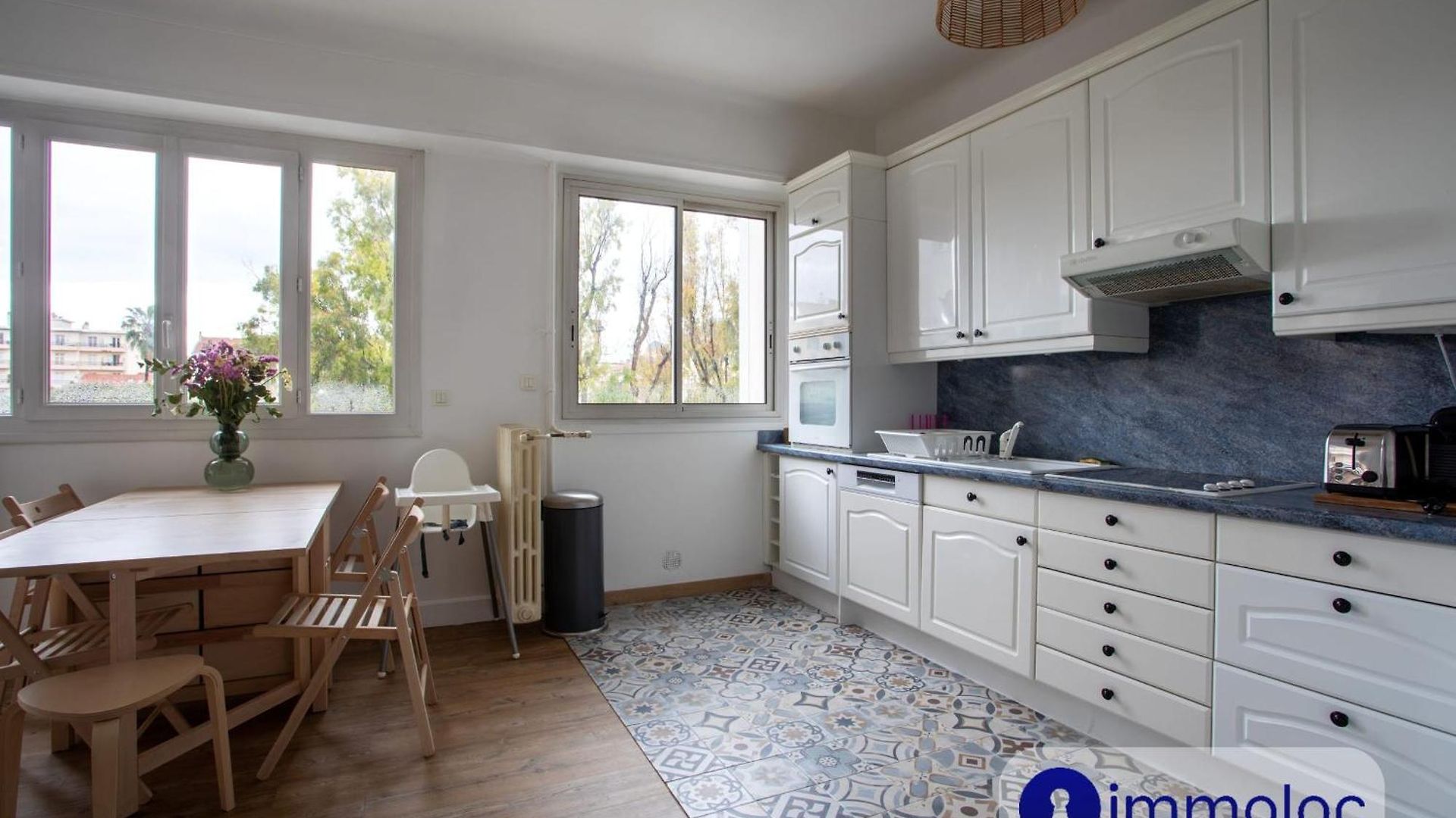 With Air Conditioning Libération Appartement Nice