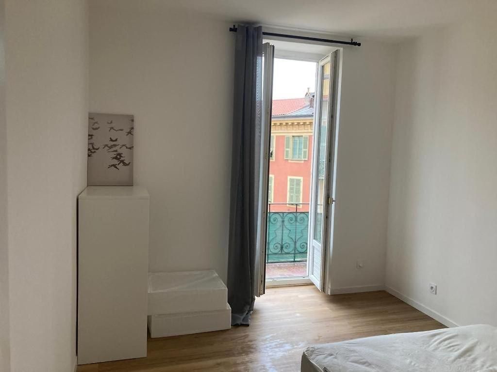 Port Nice: Very 3 Appartement