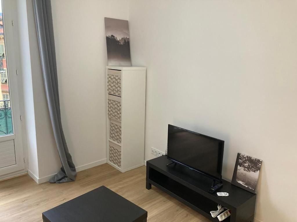 Appartement Port Nice: Very 3