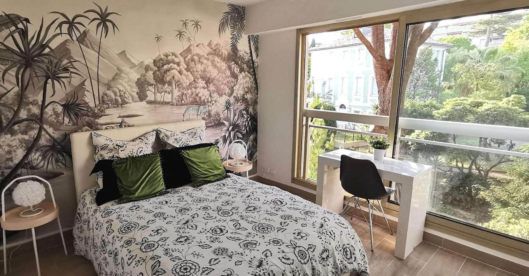 Appartement 2 Pièces Au Calme Avec Terrasse Et Climatisation