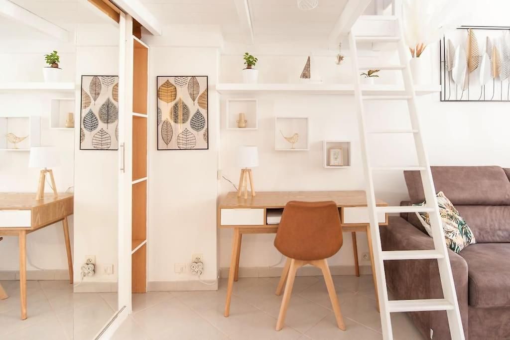 Appartement 50 Meters From The ! Location In