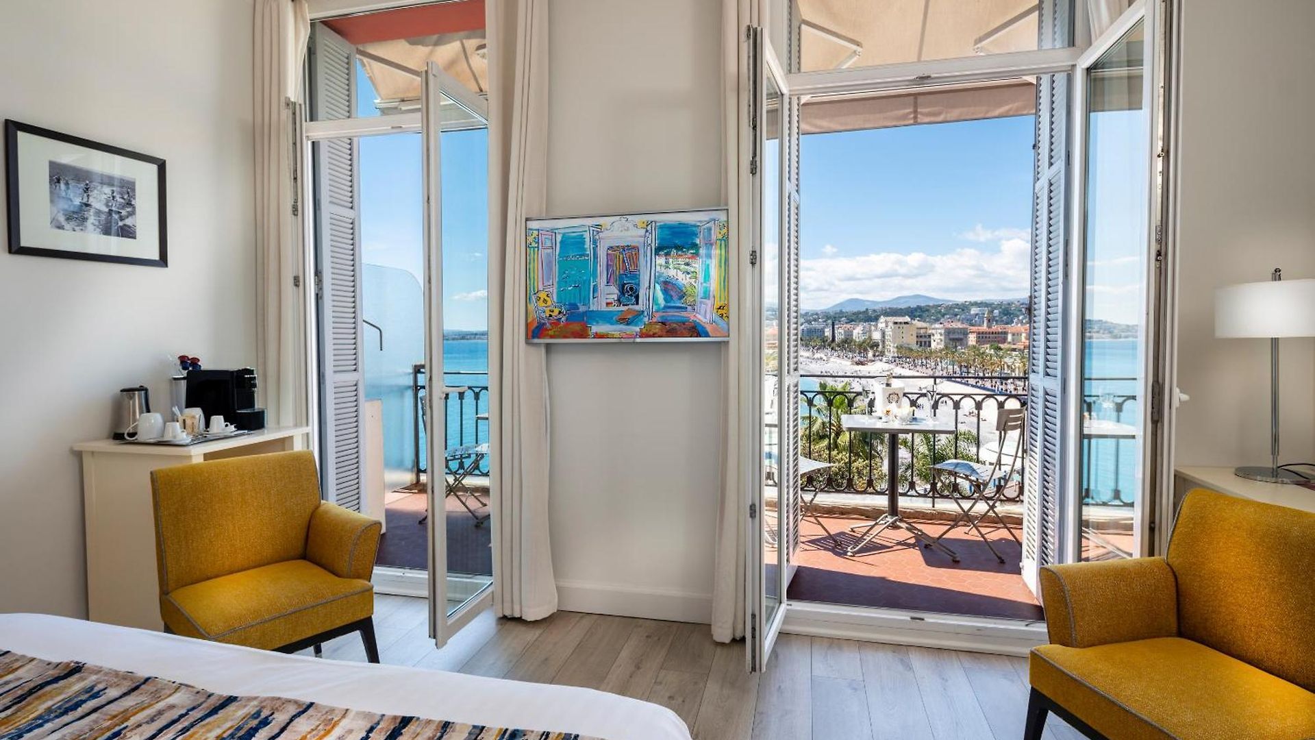 Suisse Hotel 4*