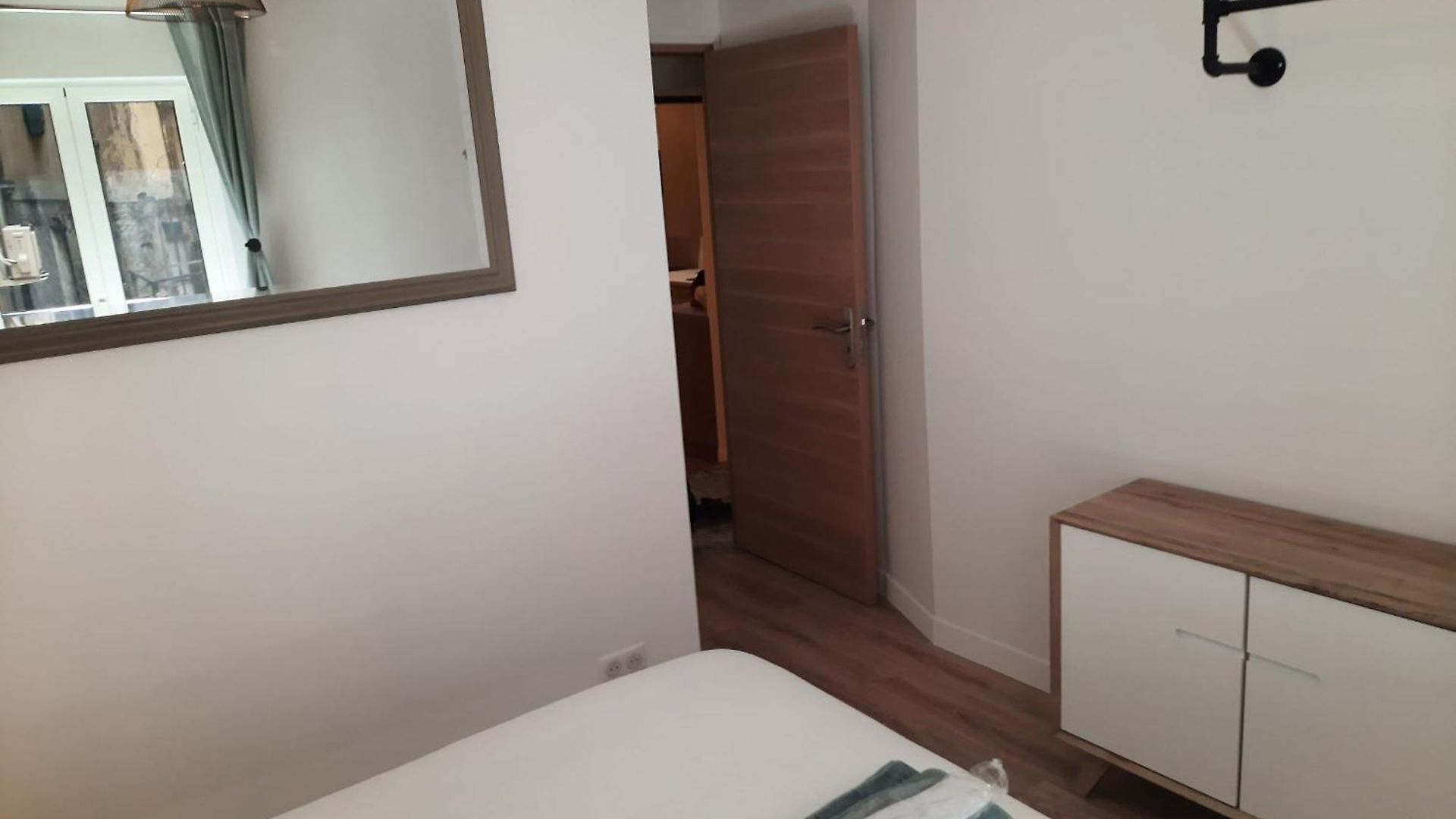 Beautiful Old Town Flat, Near The Nice