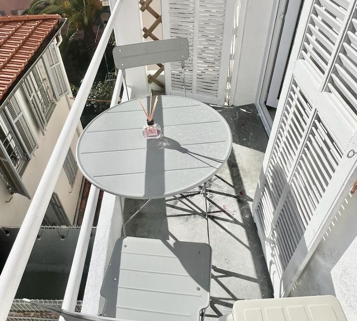 Moderne Renove Avec Balcon *