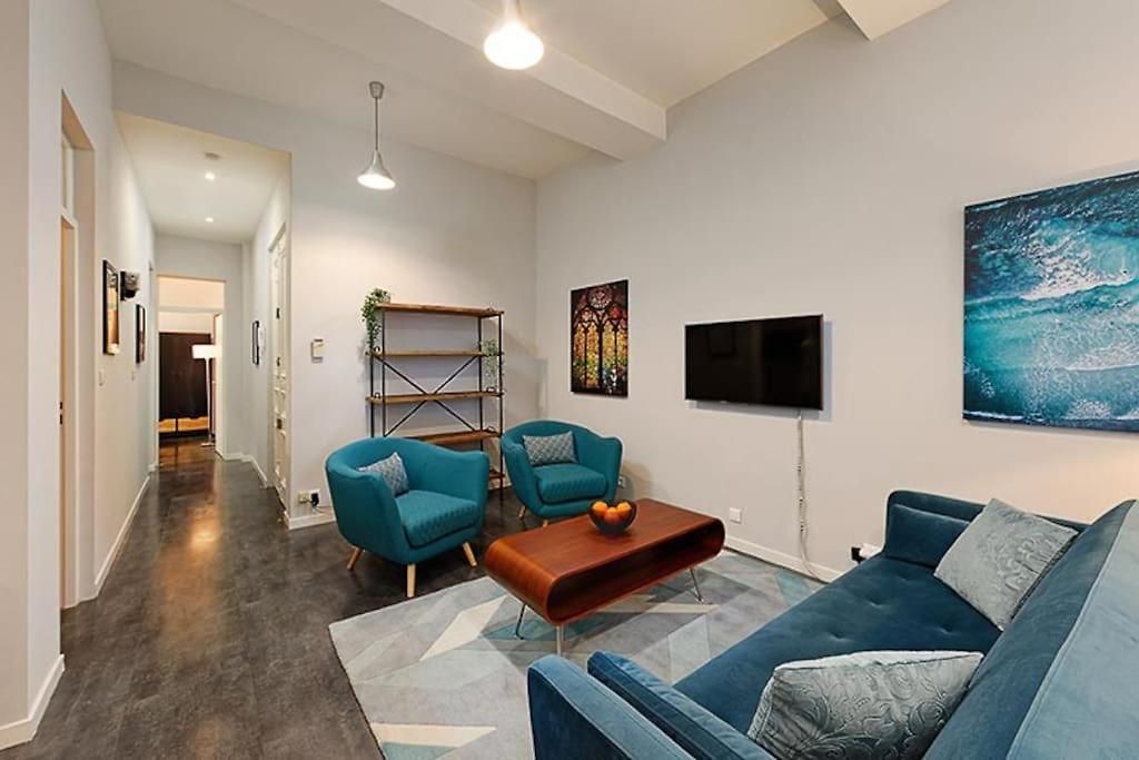 #18 Staywizus - Rossetti 2 Bedrooms Old Ac