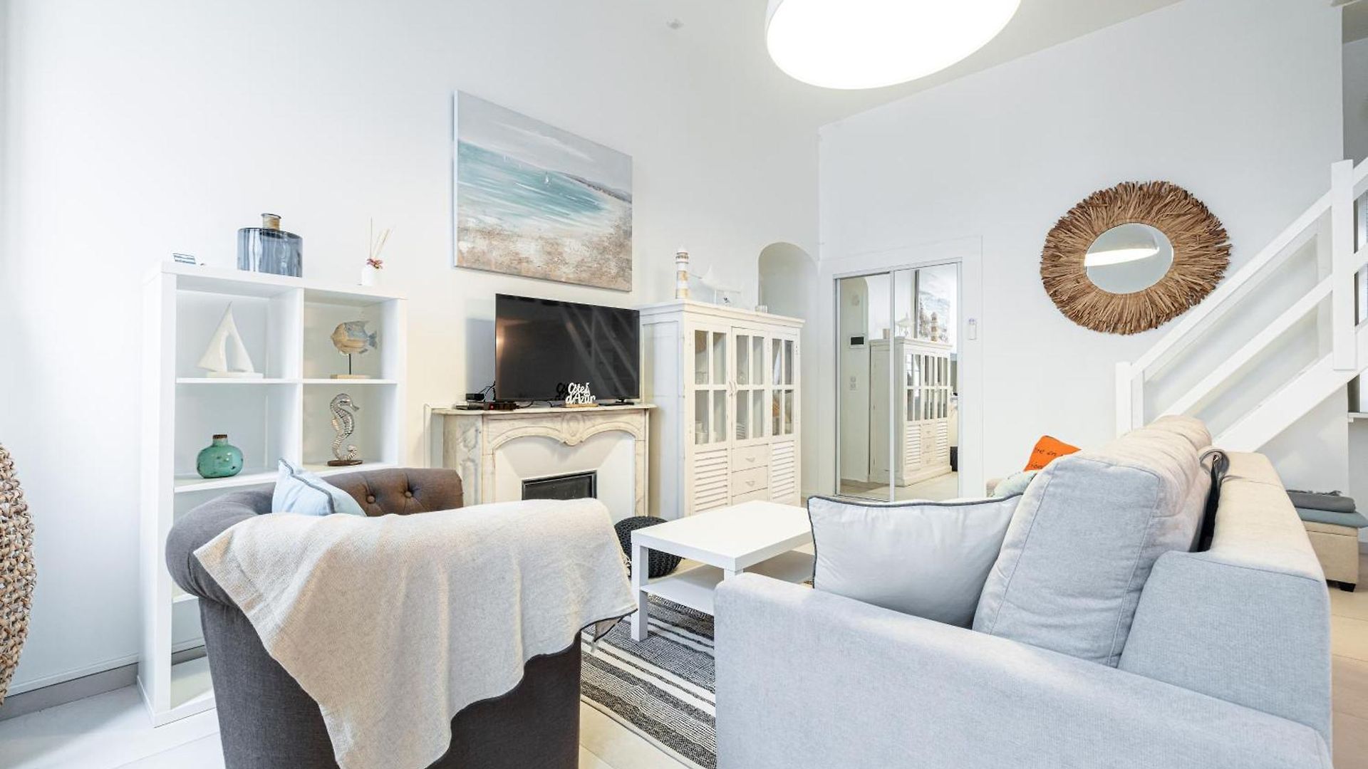 Apartment La Petite Chaise Bleue Classe 3 Etoiles *
