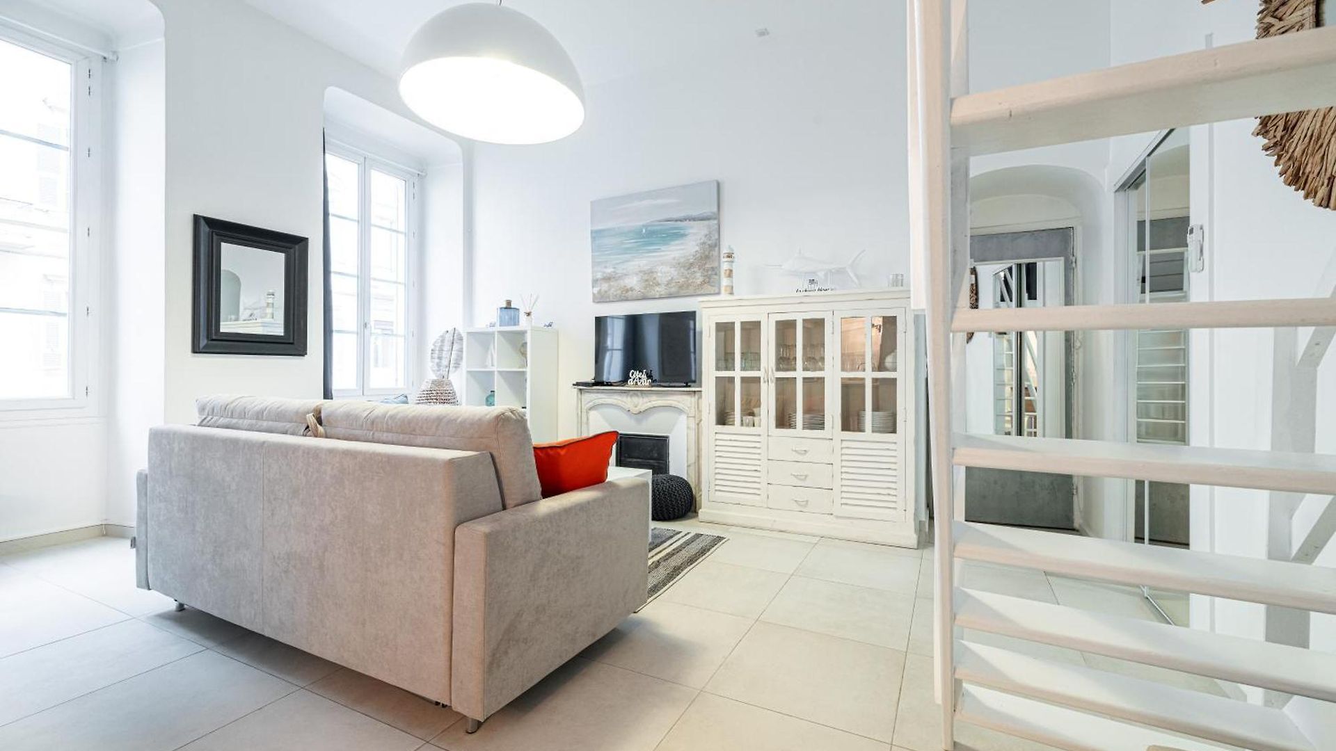 Apartment La Petite Chaise Bleue Classe 3 Etoiles *