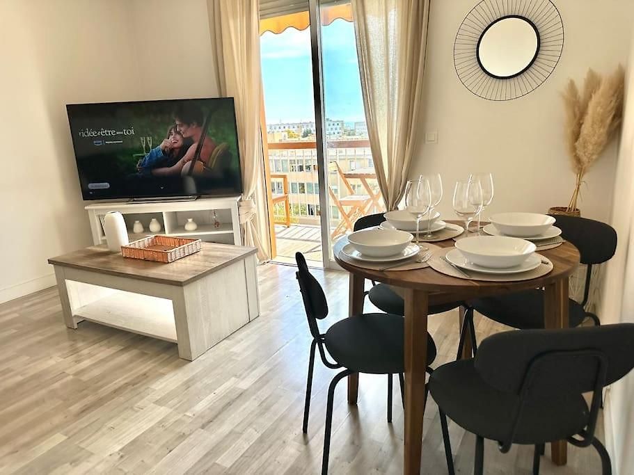 Joli 2 Pieces - Proche Aeroport - Terrasse Vue Apartment Nice