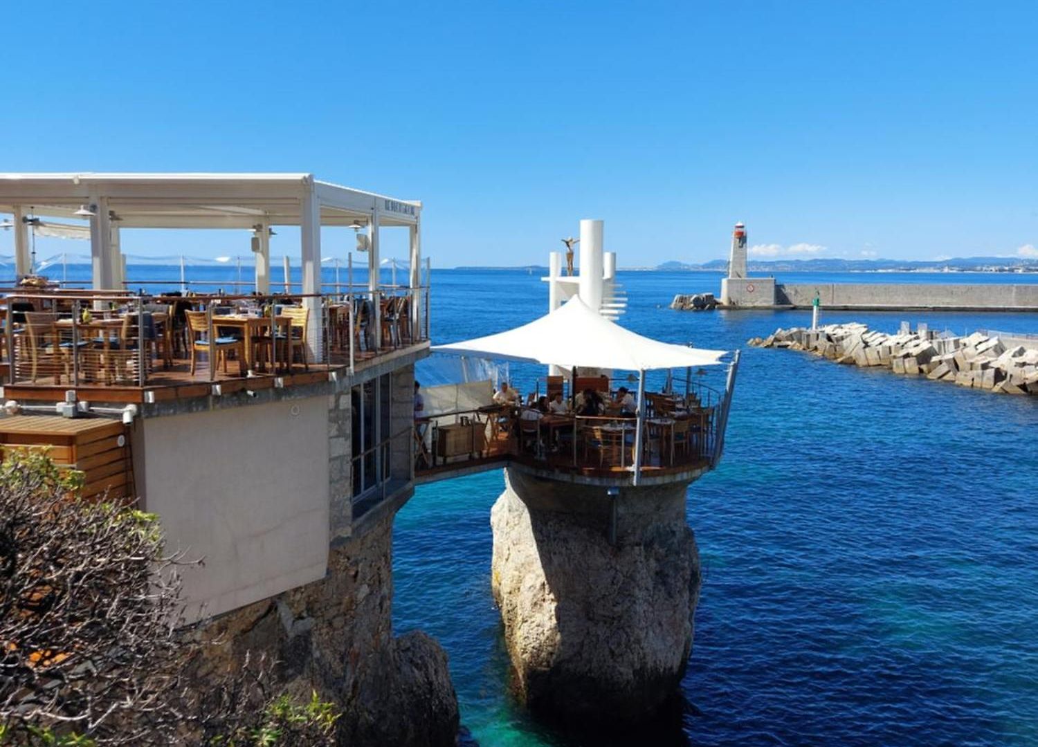 2p Rénové Avec Terrasse Au Port De Appartement *