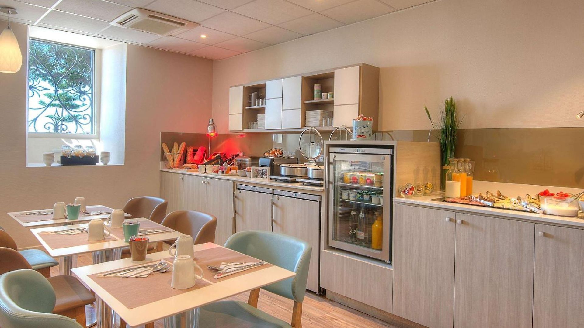 Hotel Mercure Marché Aux Fleurs 4*