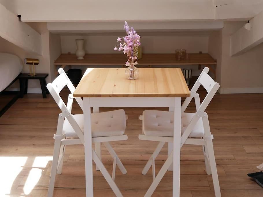 Lovely - Port De Appartement