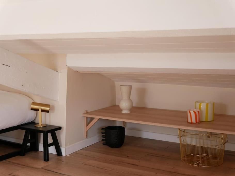 Lovely - Port De Appartement *