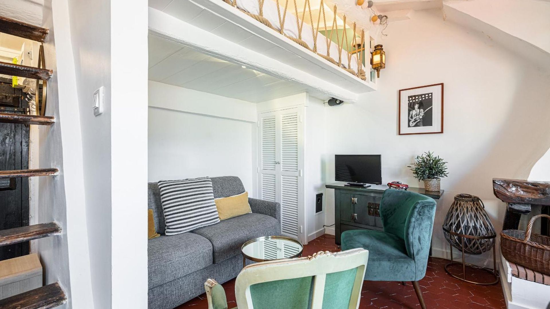 Charming Old Town Appartement