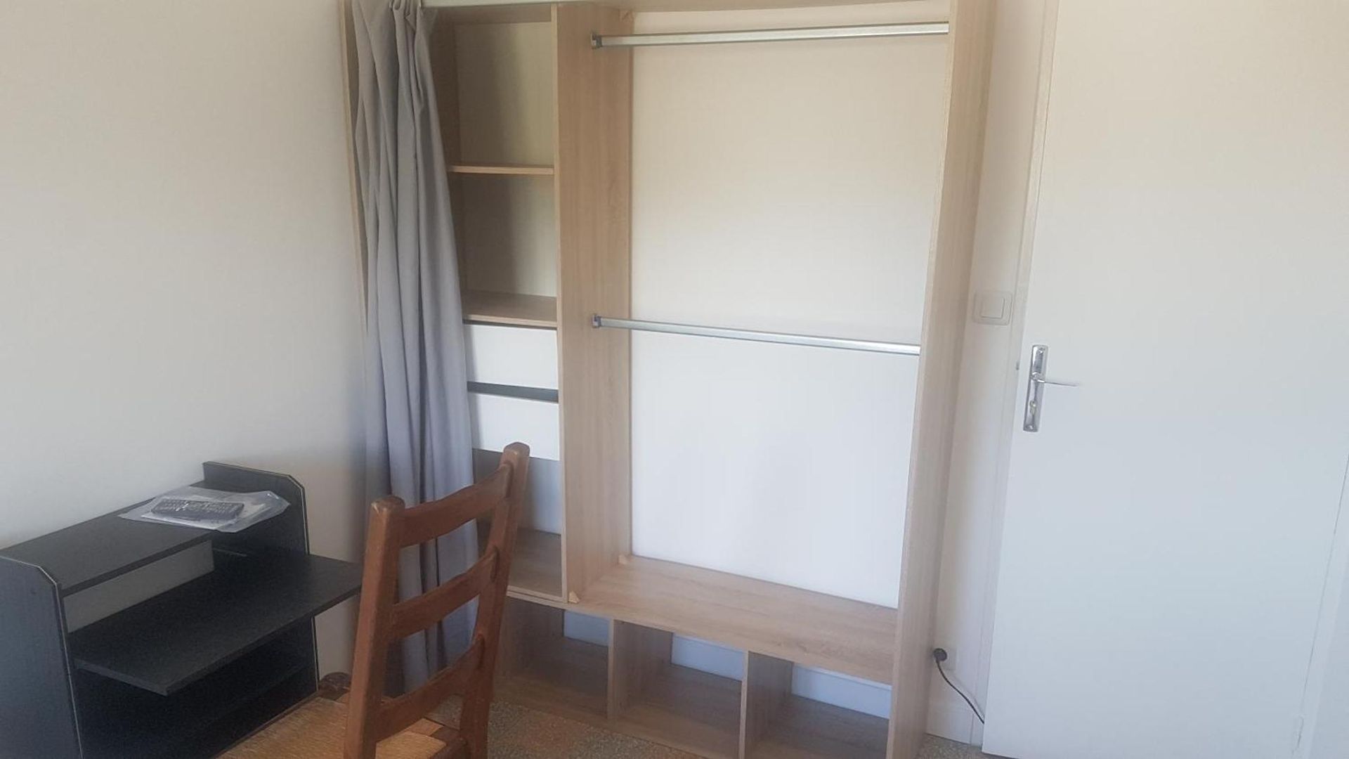 Seaside Tram Haven: Budget-friendly With Kitchen And Views * Nice