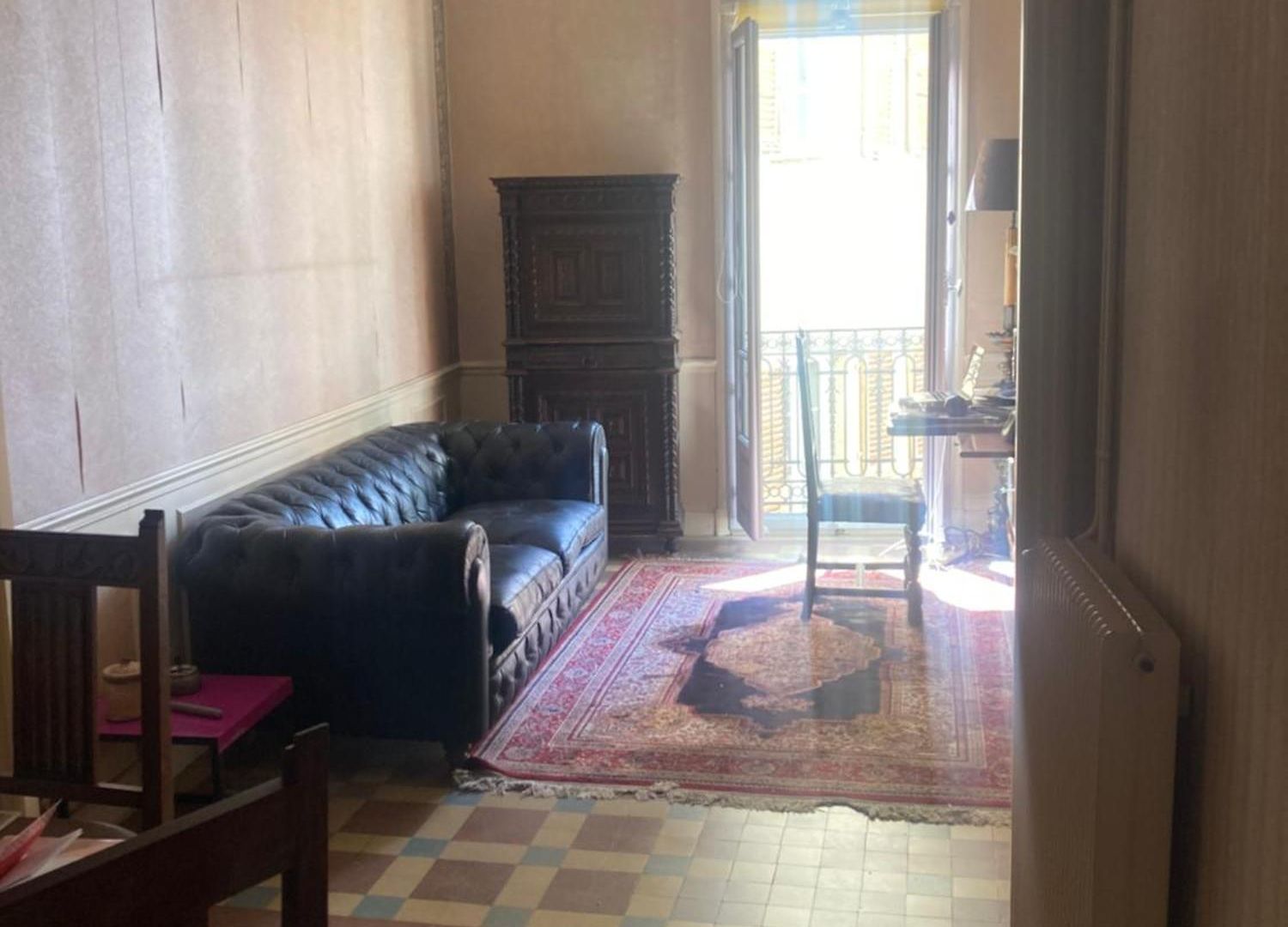 Dans Le Vieux-nice Appartement Nice
