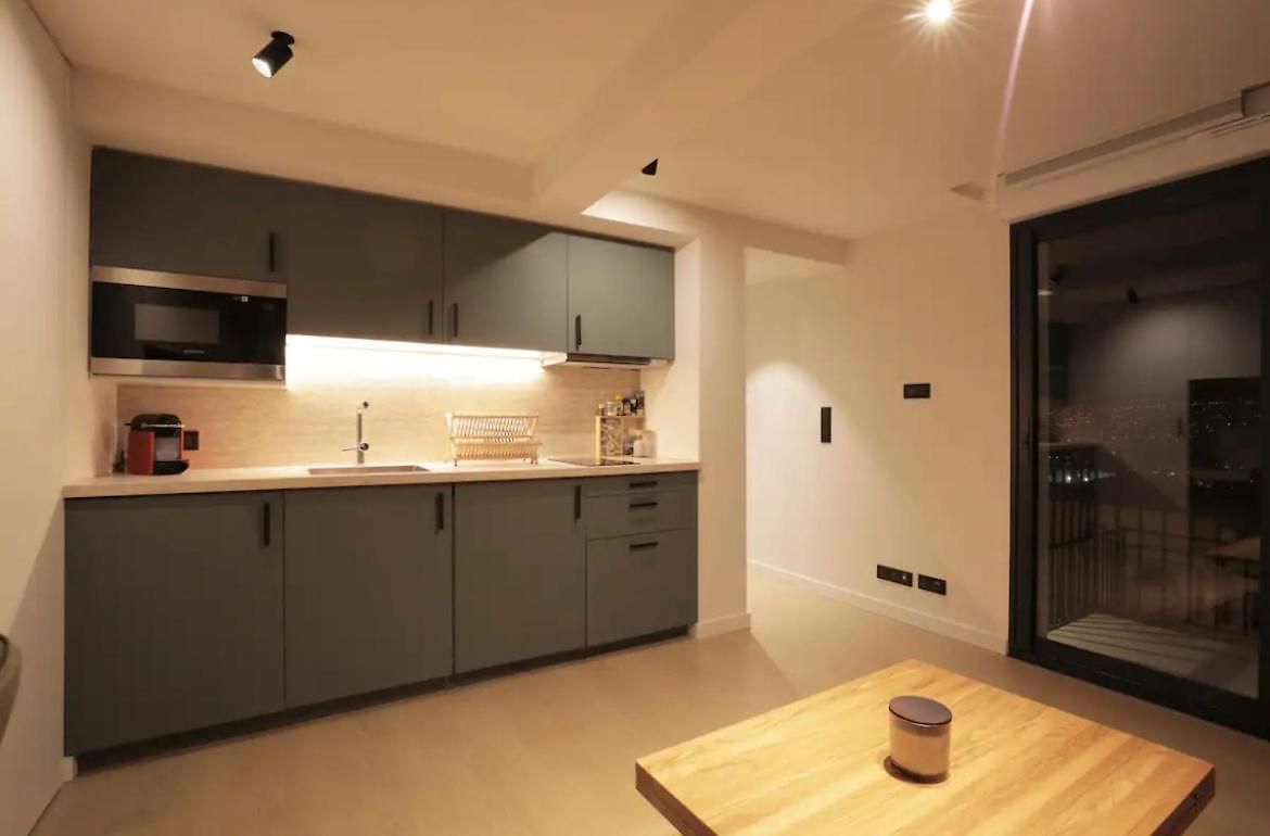 Fully Equiped Newly Refurbished With An Incredible View In Nice