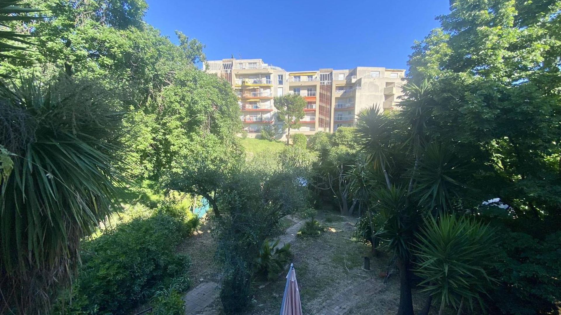 Appartement Ouest-cosy Studio, Clim Wifi
