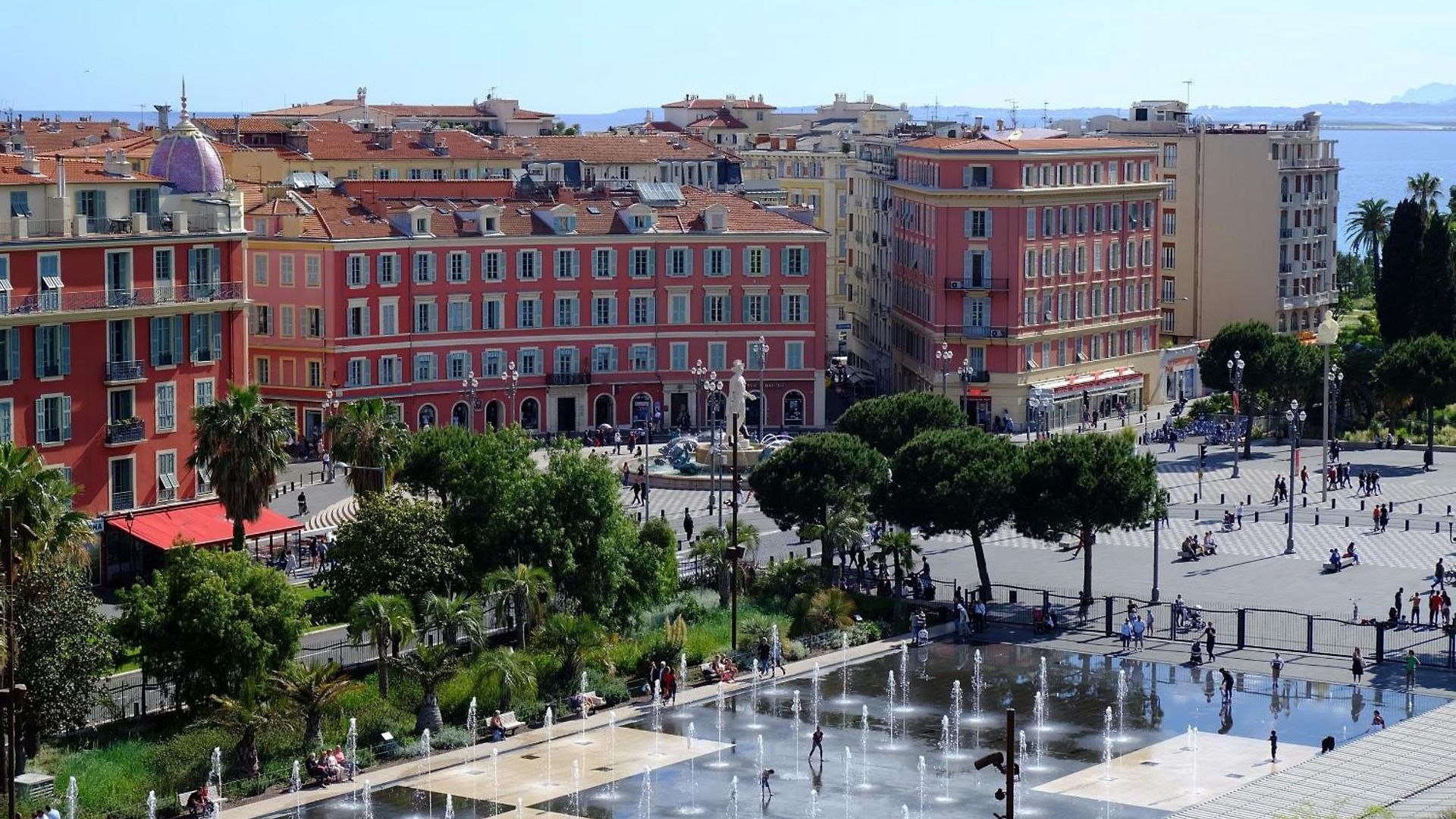 Nestor&jeeves - Red Touch - - Close Sea Appartement *