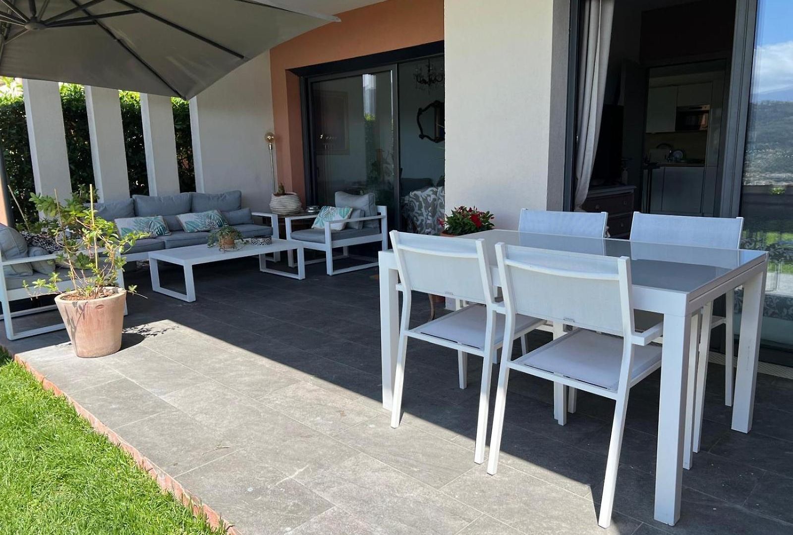 Joli 3 Pieces Ensoleille Sur Les Hauteurs De Nice