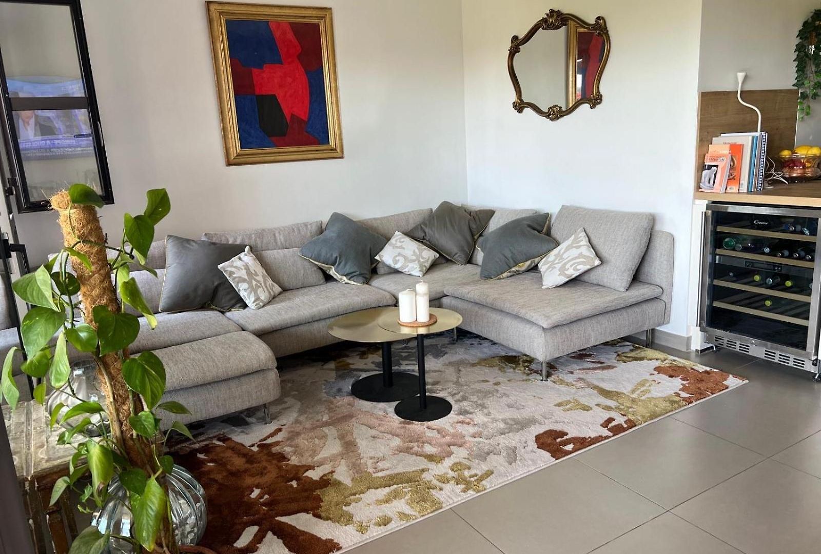 Joli 3 Pieces Ensoleille Sur Les Hauteurs De Apartment