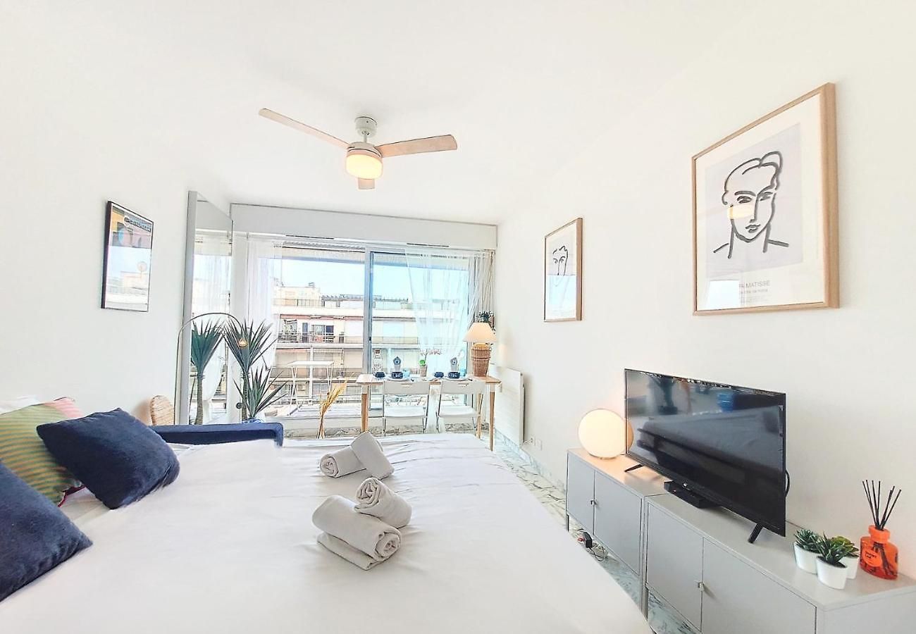 Appartement Nestor&jeeves - Lifestyle - Terrace And Sea View Nice