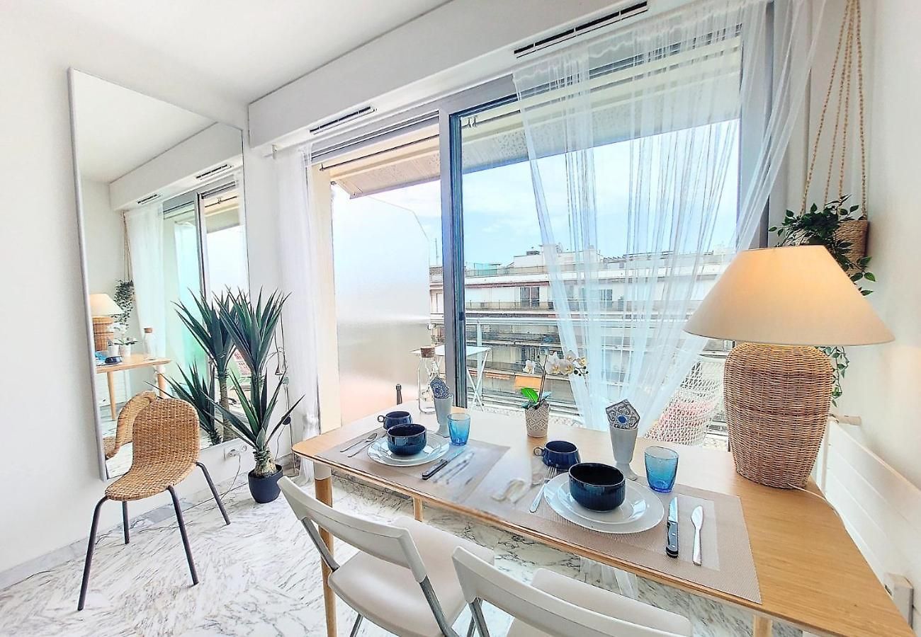 Nestor&jeeves - Lifestyle - Terrace And Sea View Appartement *