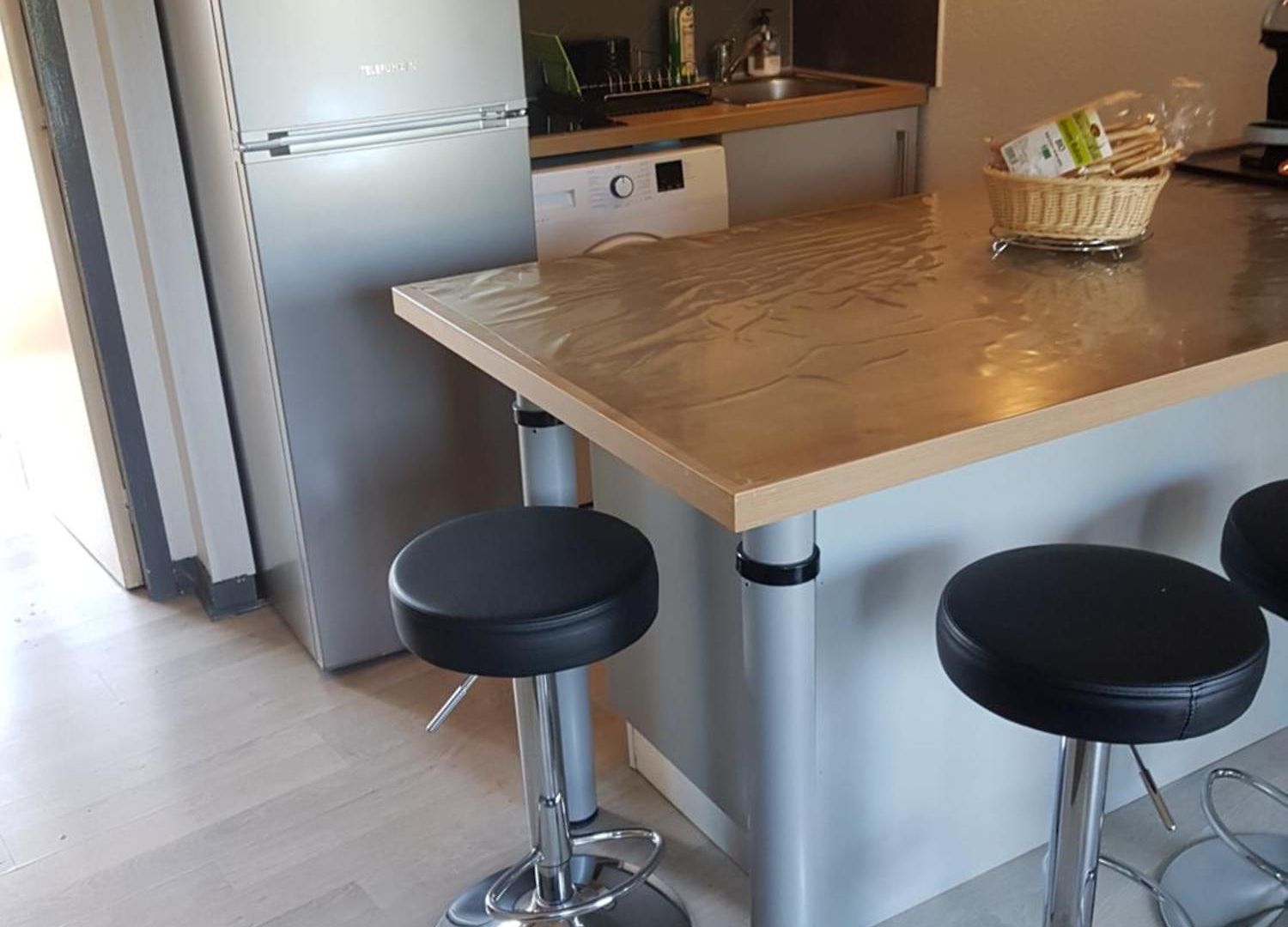 Appartement Les Palmiers à 700m De La Nice