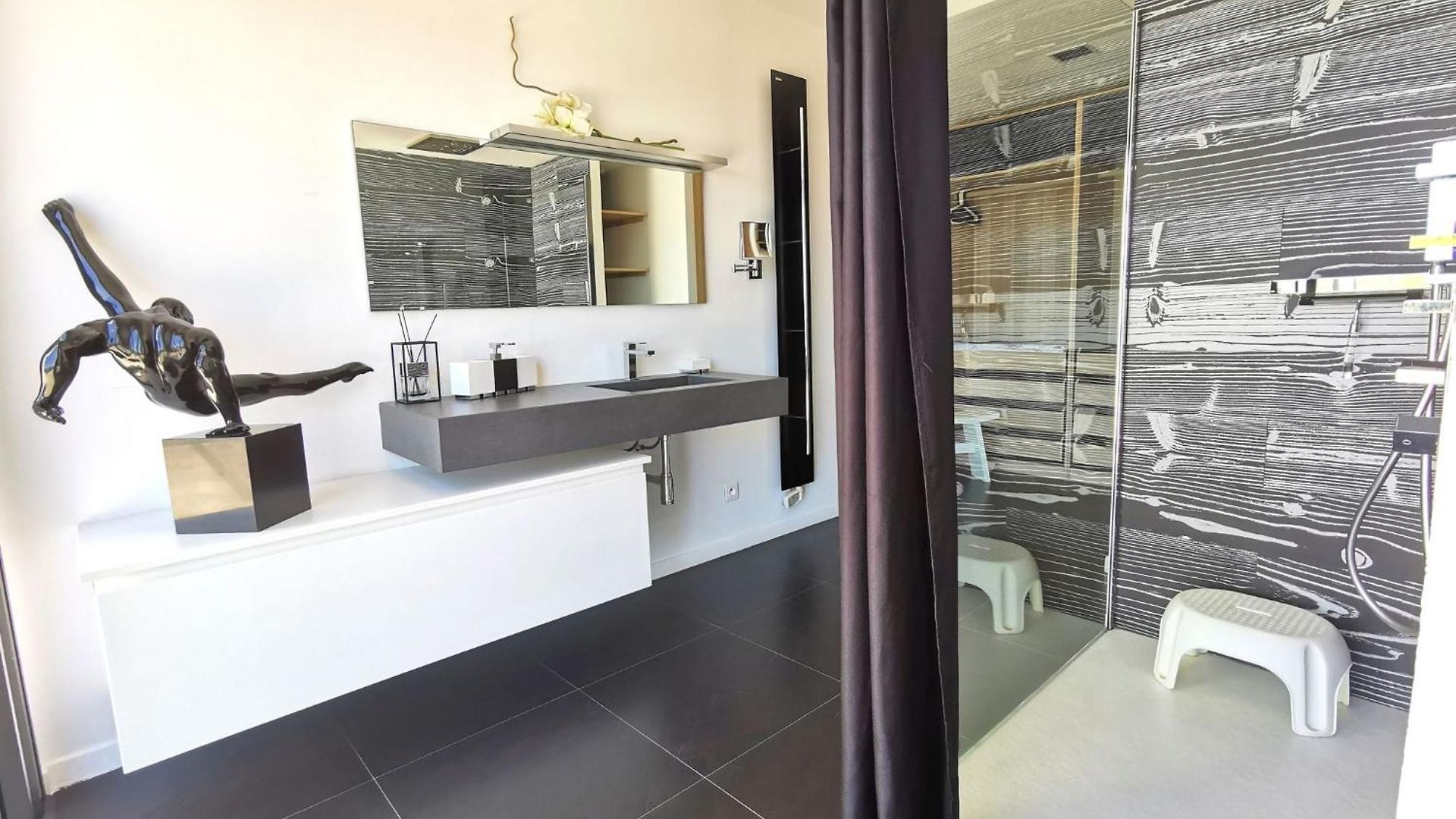 Villa Les Oliviers By Interhome