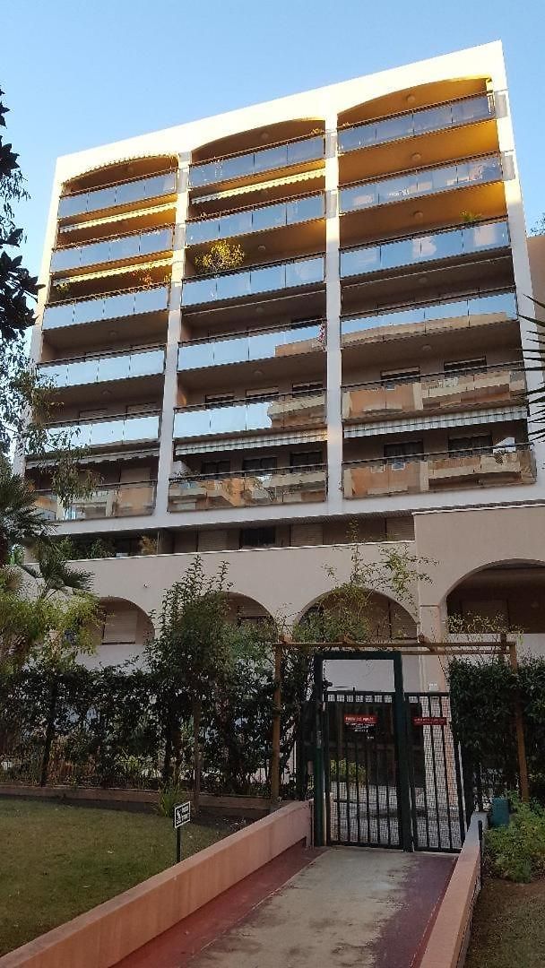 Beautiful 1 Bedroom Flat Appartement *
