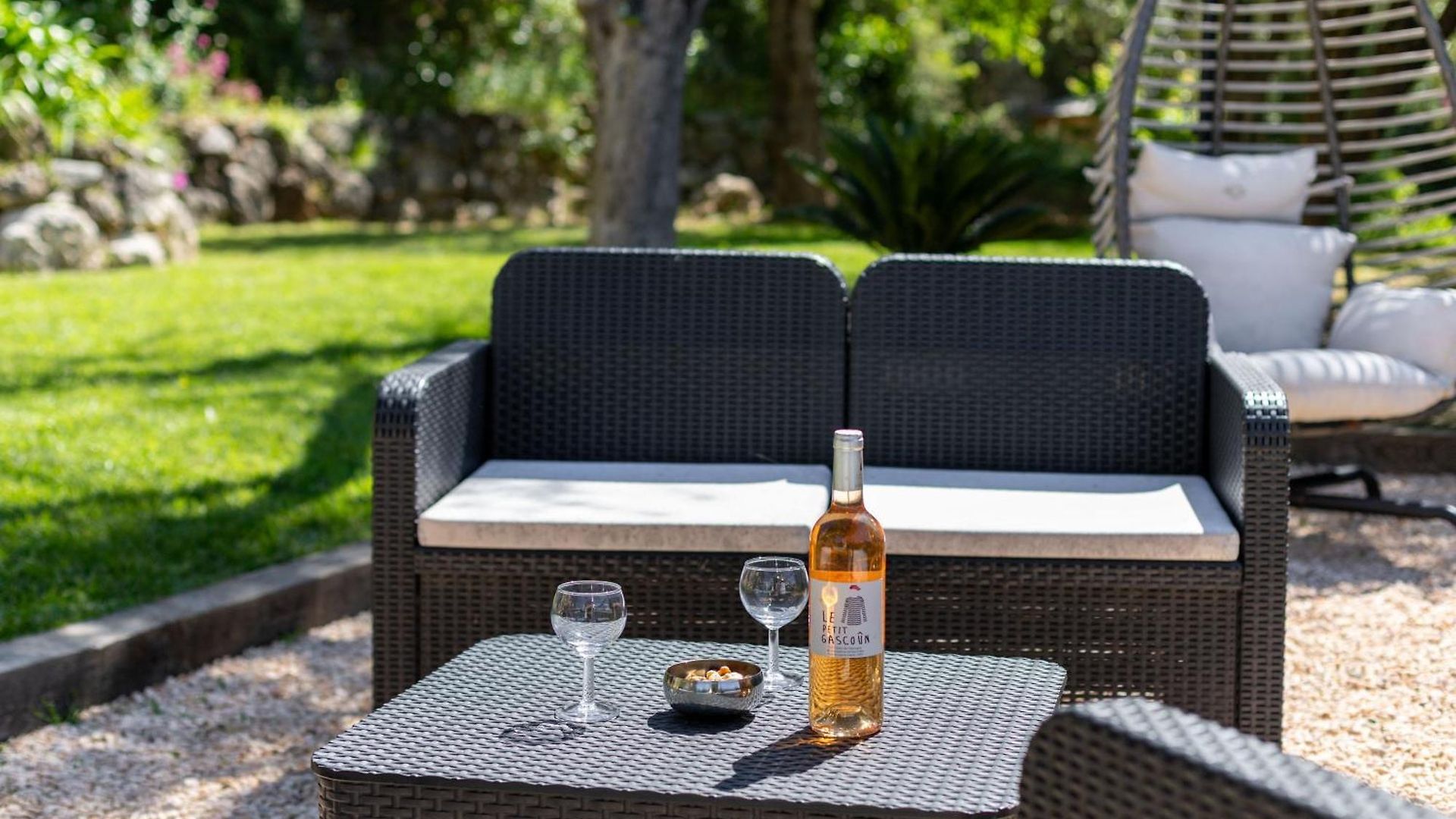 Summertime Villa Nice
