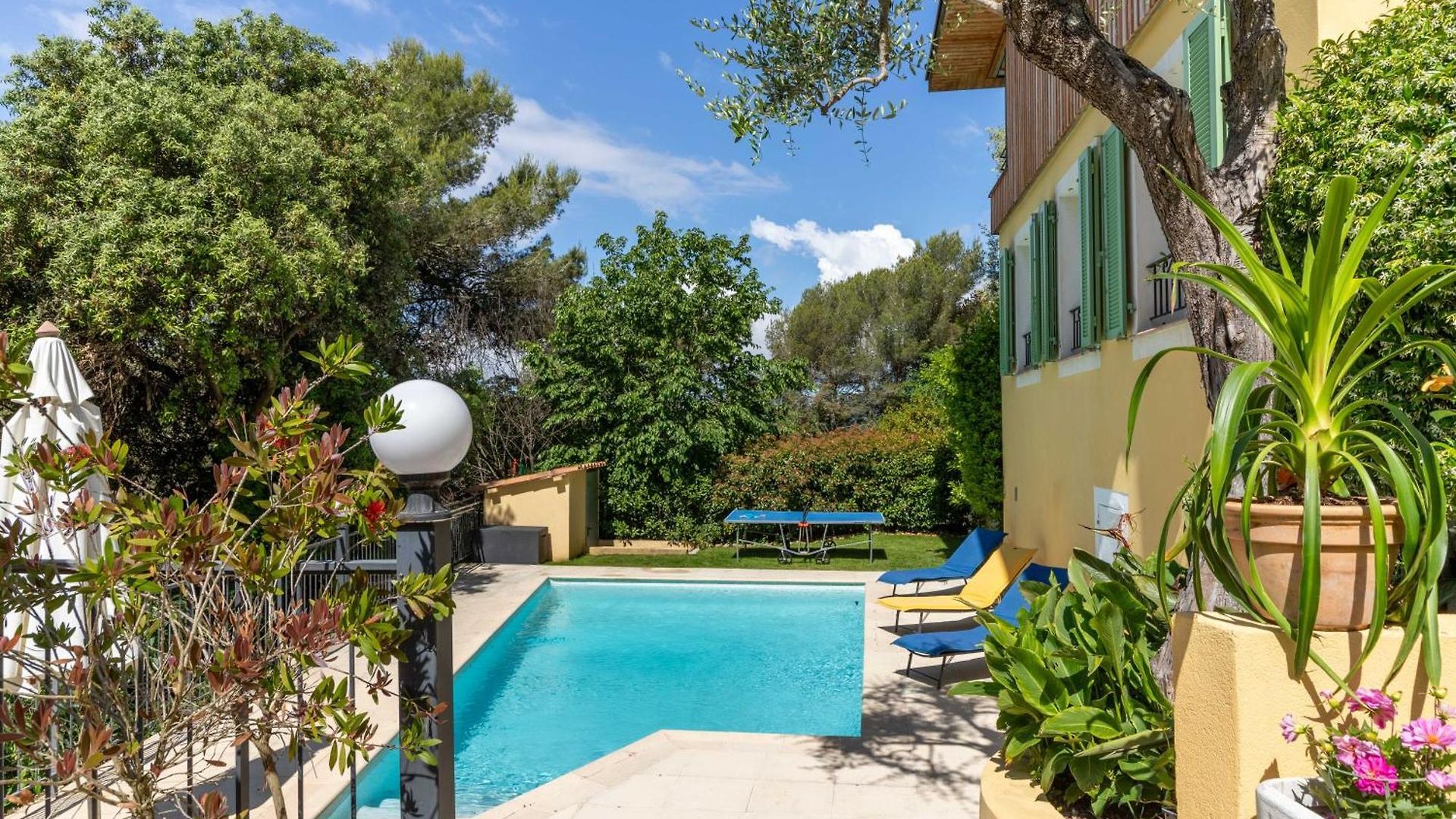 Summertime Villa
