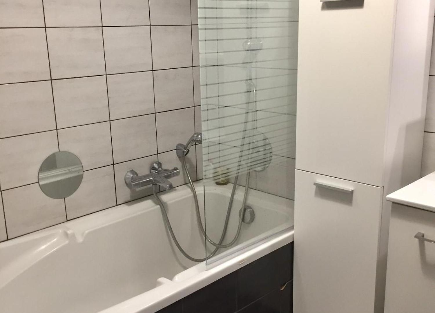 Beau 4p Dans De Standing Avec Piscine Appartement