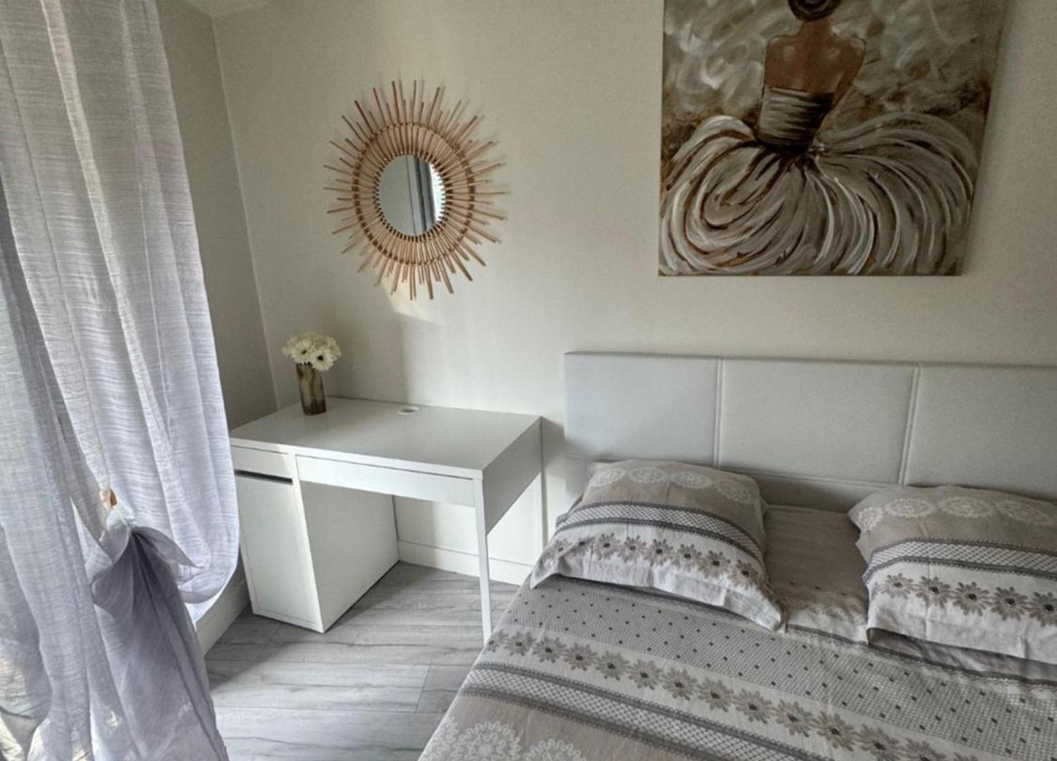 Gorgeous 2 Bedrooms Nice