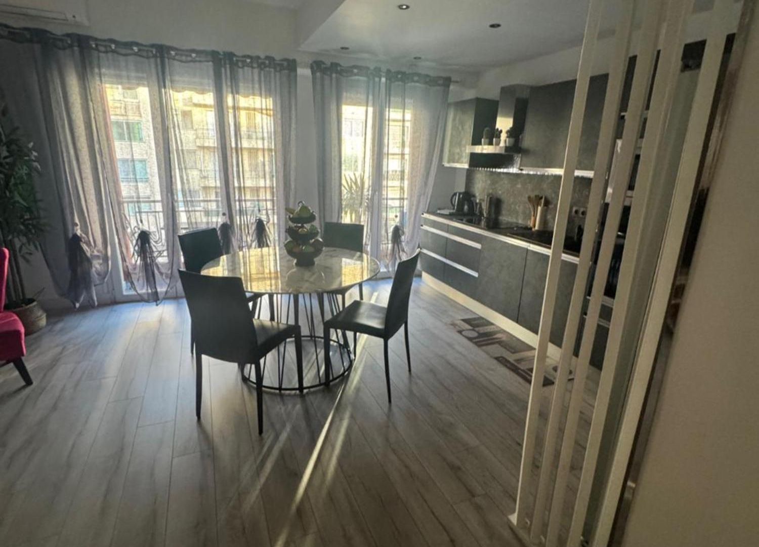 Gorgeous 2 Bedrooms * Nice