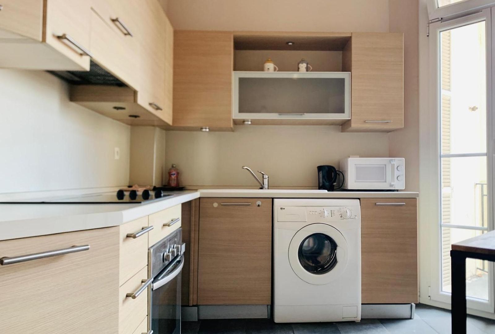 Chic & Spacious Getaway In - 10min To Nice