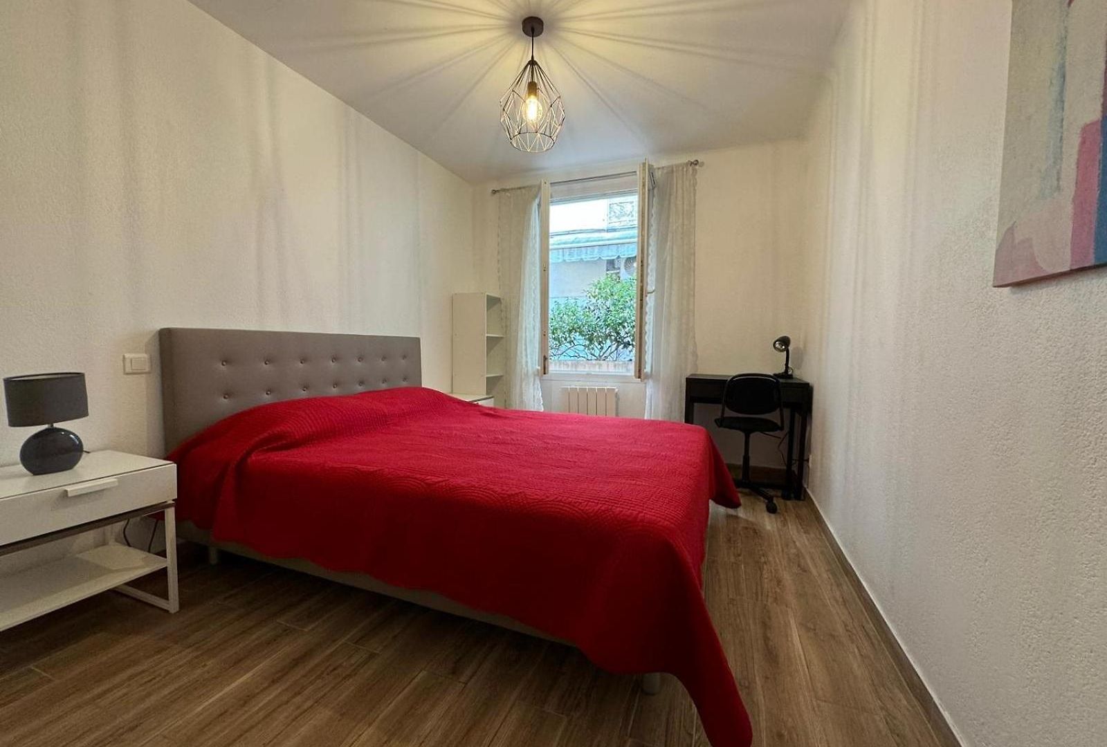 Appartement Cosy Poullan, 2-bedroom Apartment, 200 M From The *