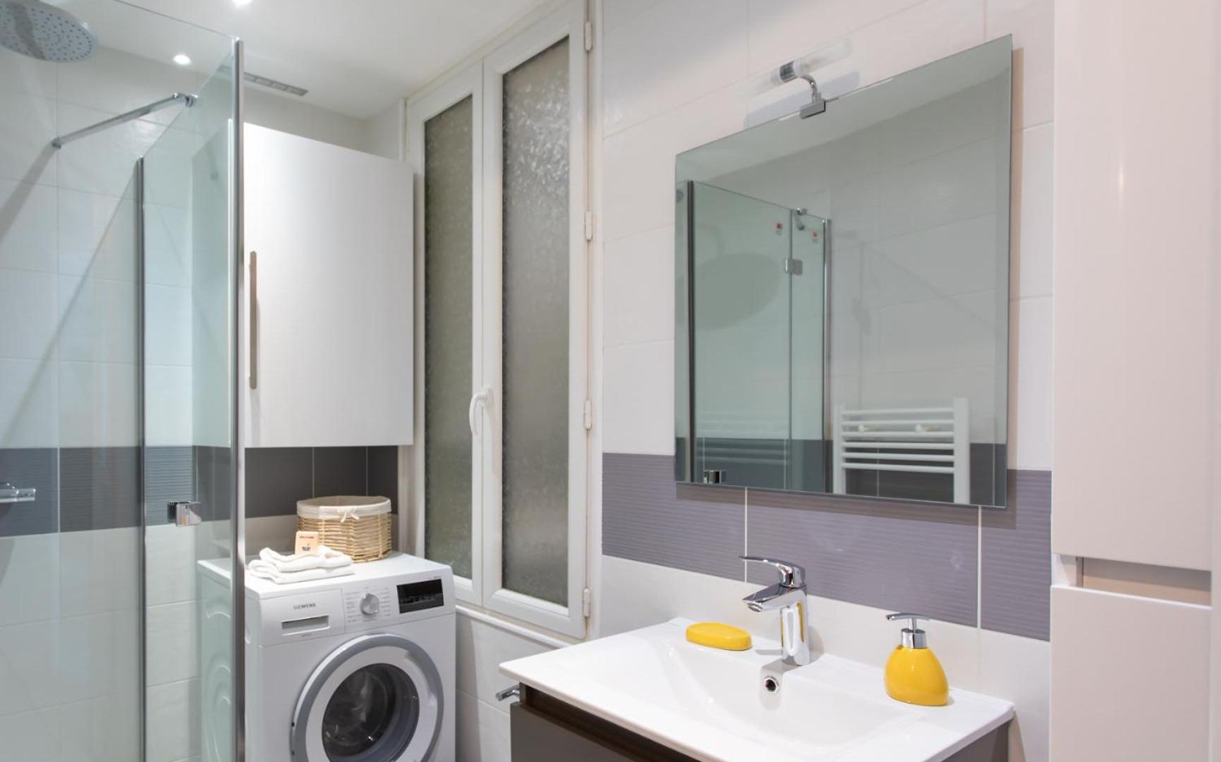 L12 Staywiz Us - Port Window 1bedroom Wifi 5mins & Nice's Cap * Nice