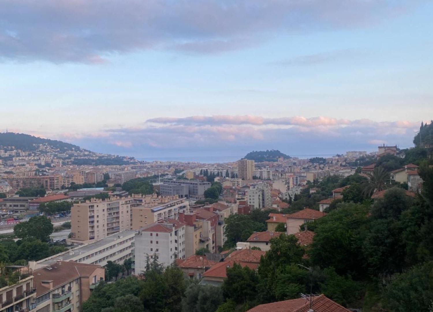 Appartement-nice 01 Vue - Panoramique Wifi-parking- Climatisation