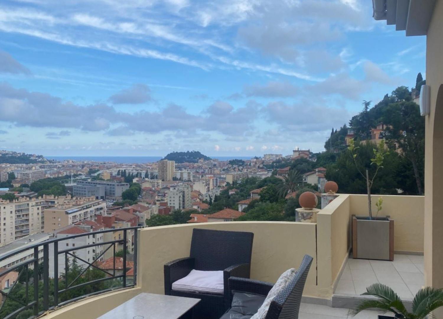 Appartement Appartement-nice 01 Vue - Panoramique Wifi-parking- Climatisation *