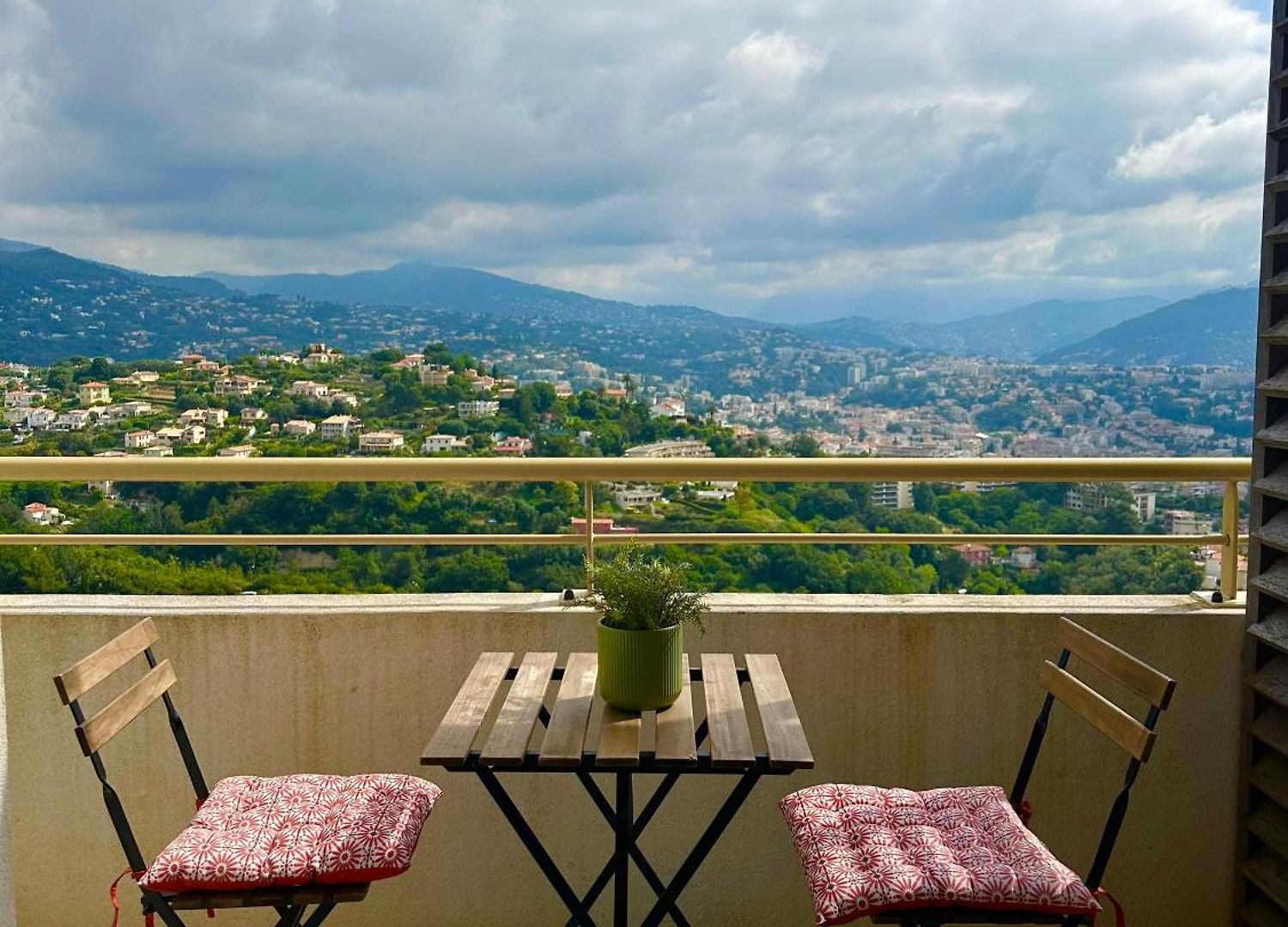 Apartment Cosy Avec Parking Et Vue Feerique *