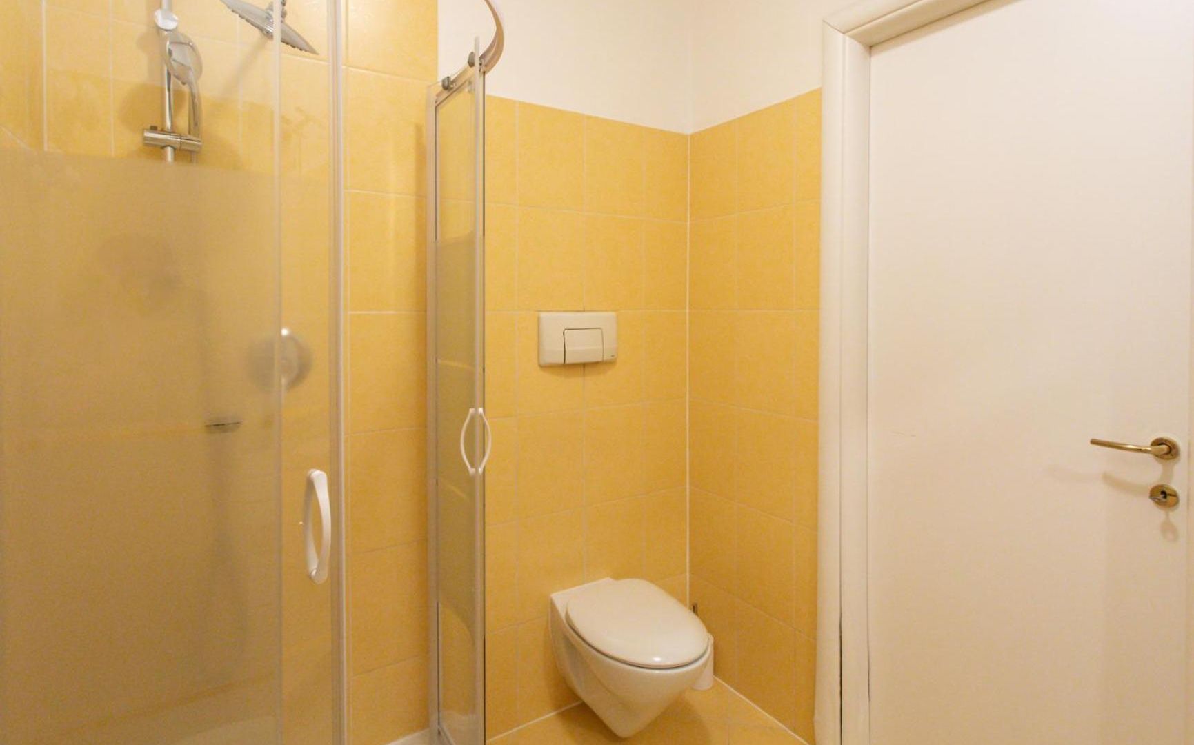 #13 Staywizus - Orange Ac Wifi Balcony 3mins Walk Sea Front *