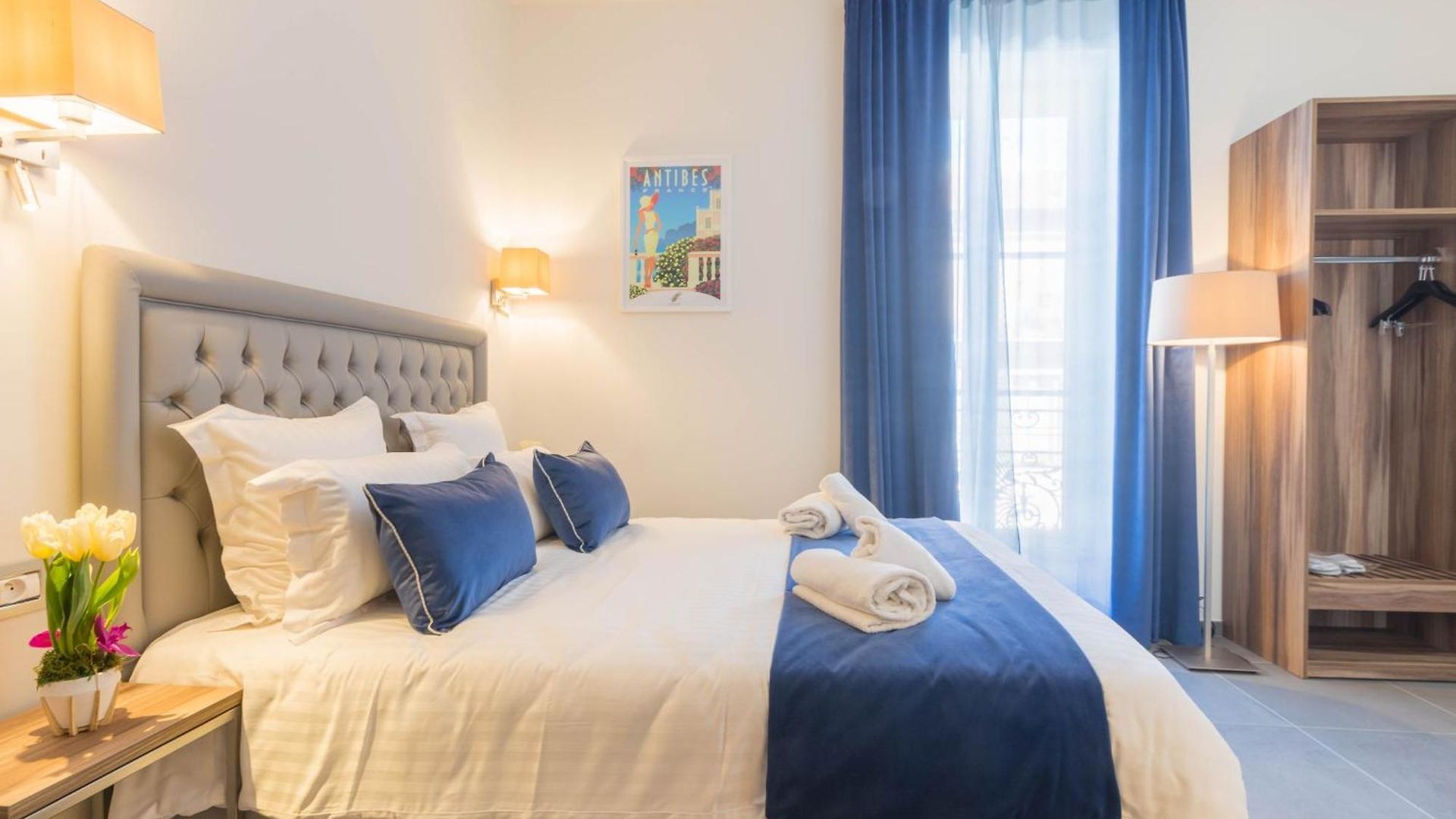 Azur Riviera Hotel