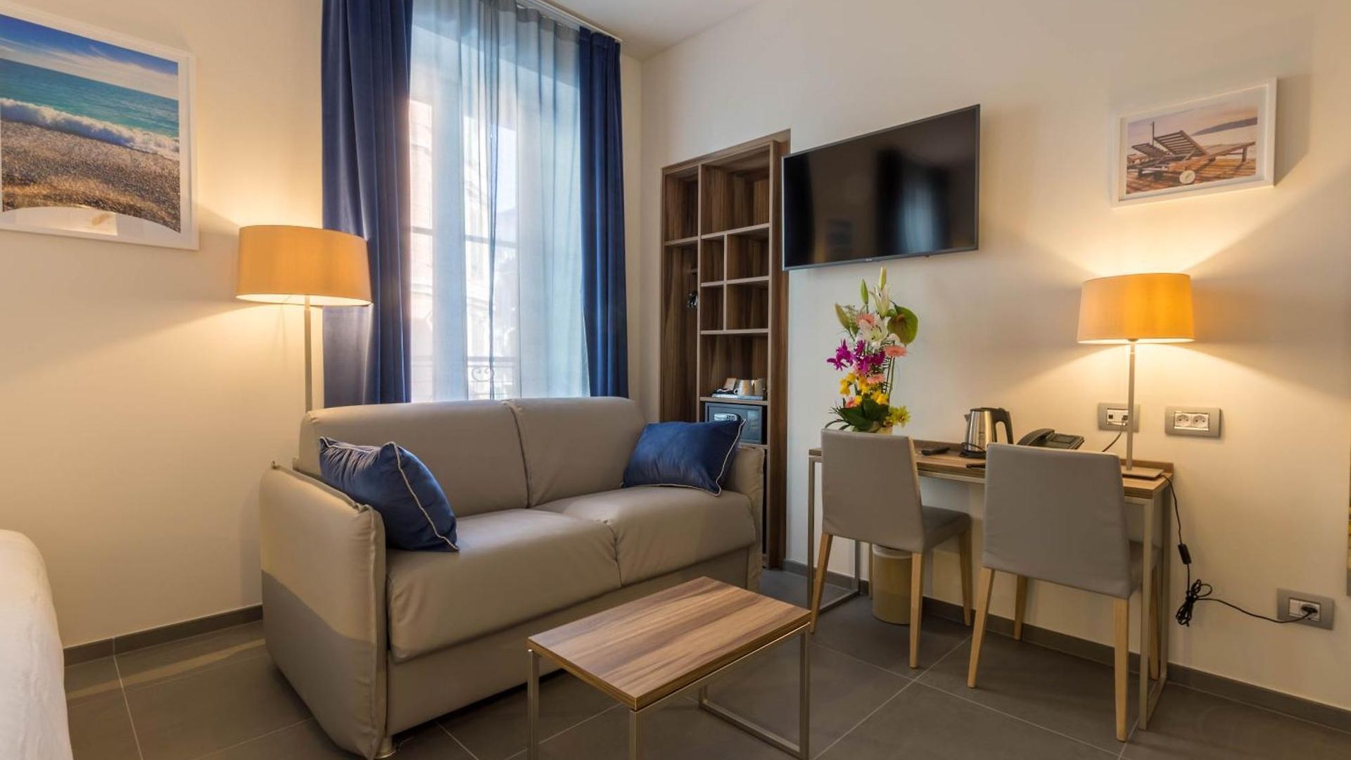 Azur Riviera 4* Nice