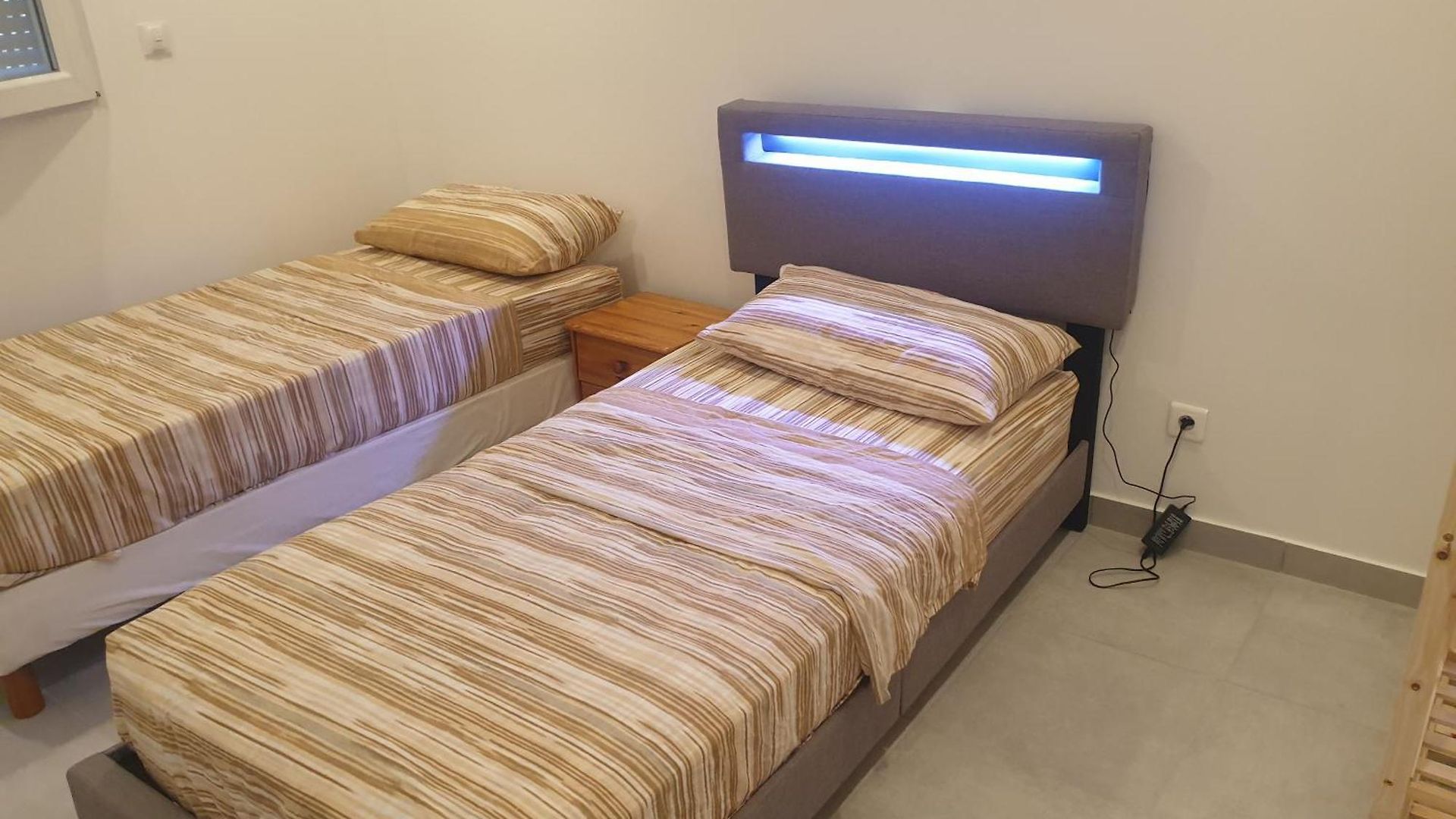 Renove 2023 Proche Aeroport 5min, Gare Sncf 2 Min, Tramway Au Pied De L'immeuble , Parking Possible, Renovated 2023 Near The Airport 5 Min, Train Station 2 Min, Tram Next To The Building 1 Min, Parking Possible Appartement *