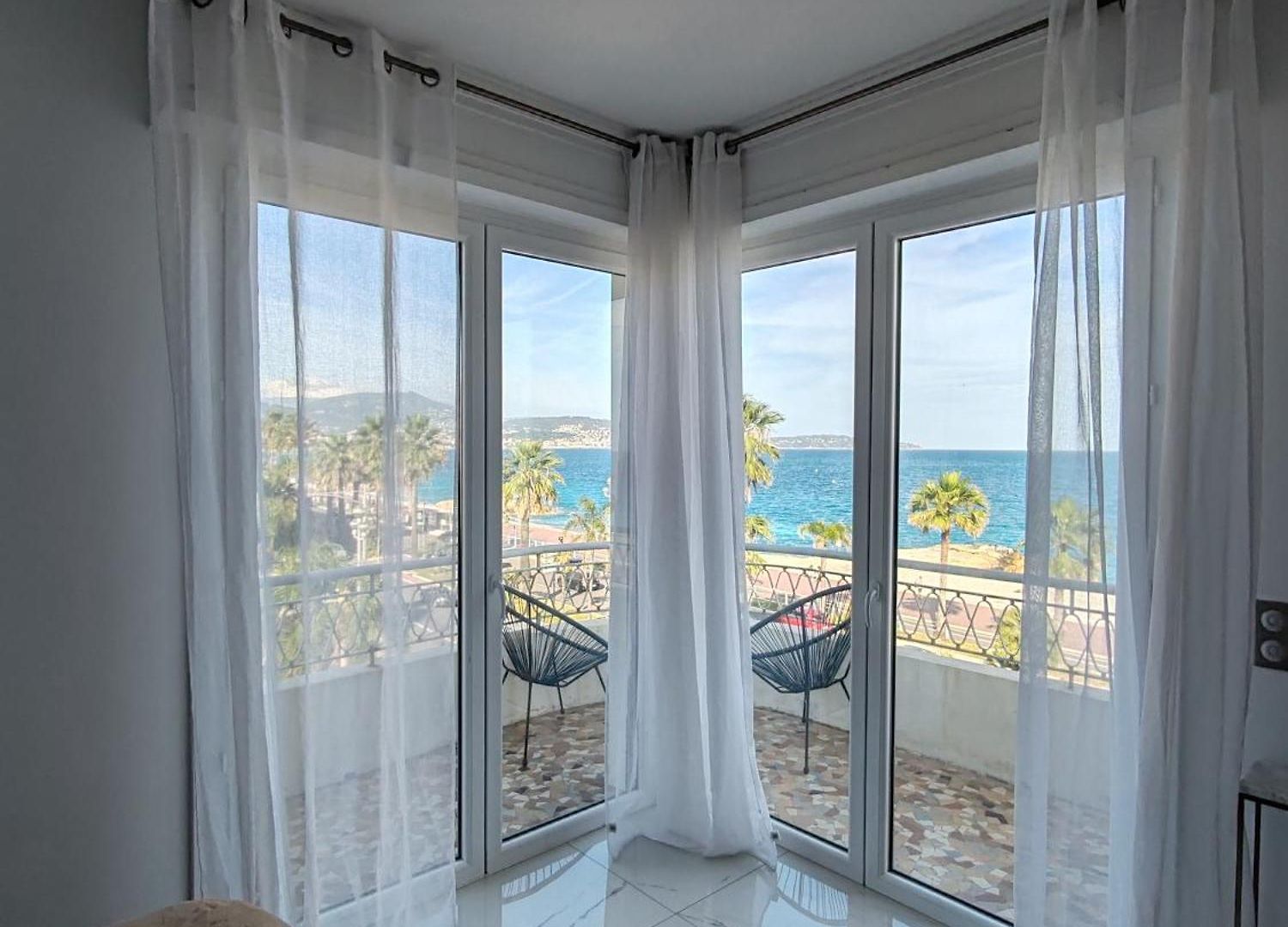 Apartment Front, Superbe Pour 4 Personnes Nice