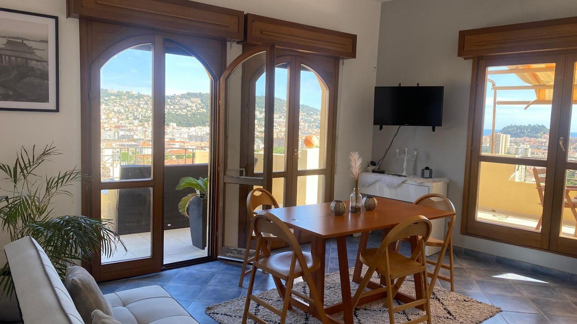 Appartement Appartement-nice 01 Vue - Panoramique Wifi-parking- Climatisation