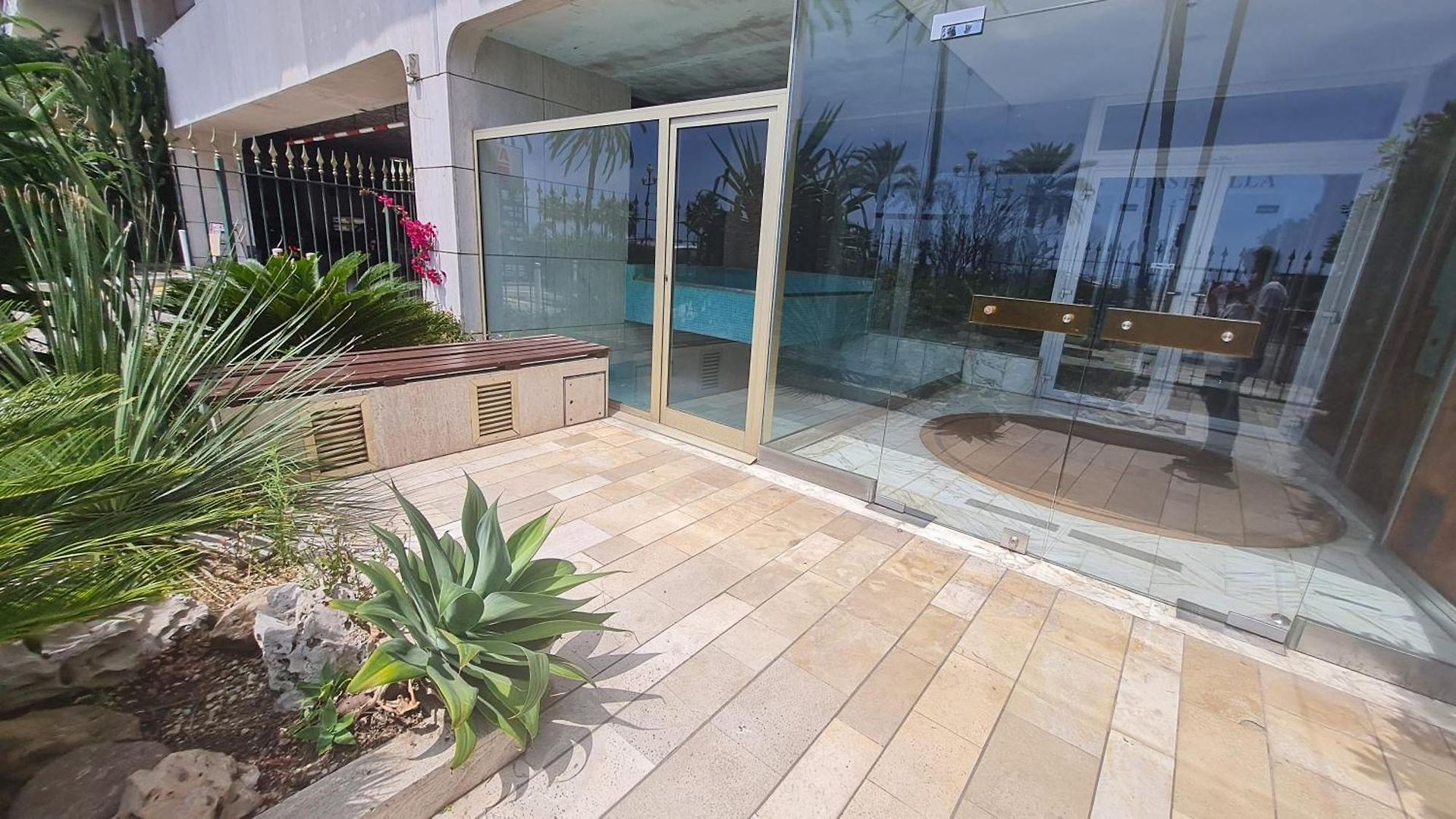 Appartement Petit Promenade Des *